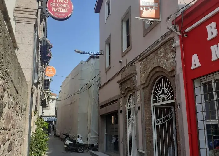 Ayvalik House فندق Eskiomerler